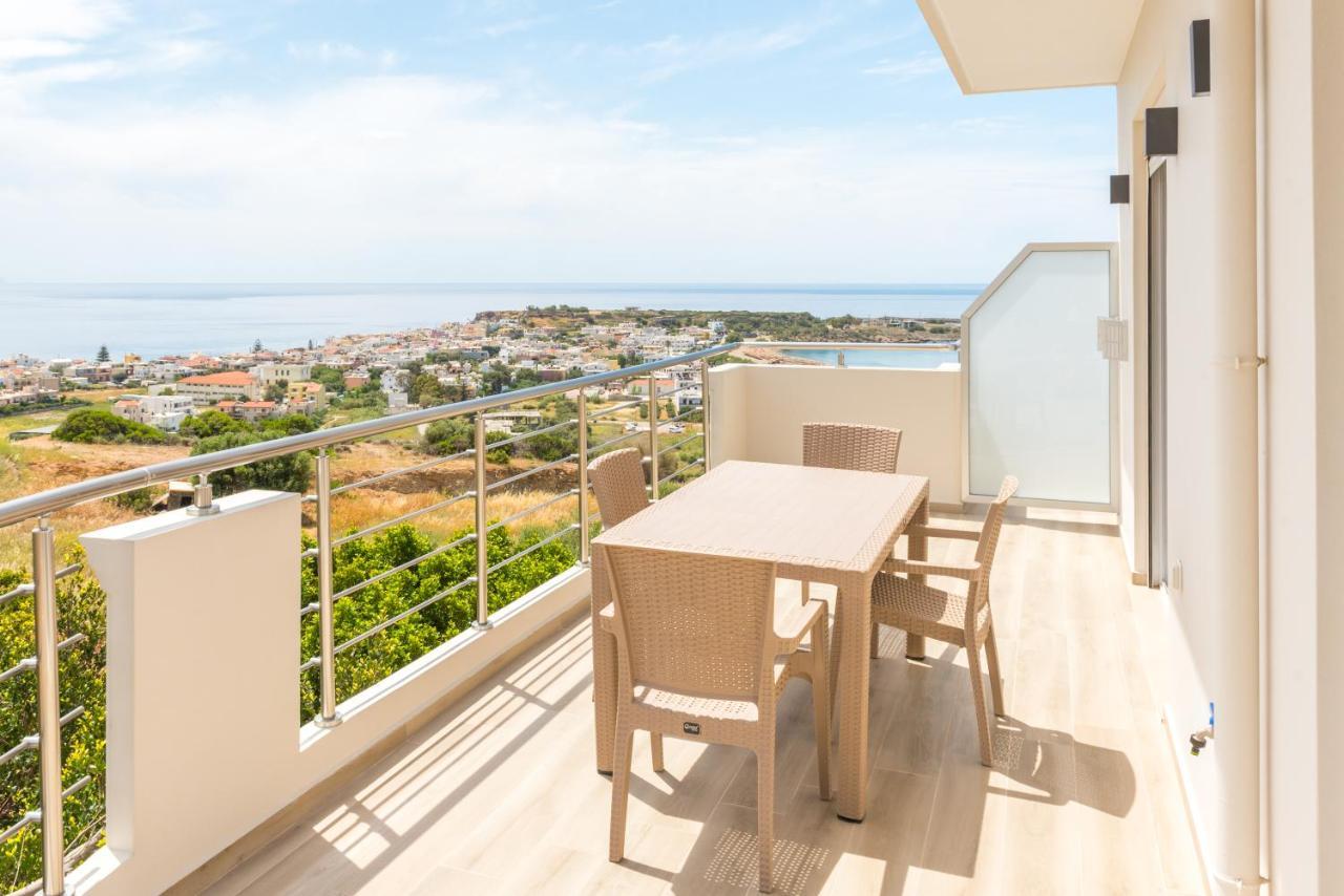 Allview Apartments Palaiochora Bagian luar foto